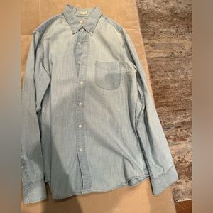 J crew blue button down size medium slim fit